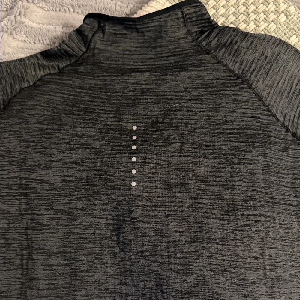 Women’s Nike gray quarter zip pullover